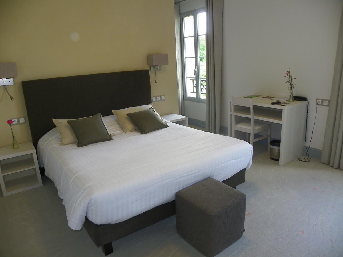 Logis- Hotel Spa Restaurant L'Epicurial Saint-Pey-de-Castets Luaran gambar