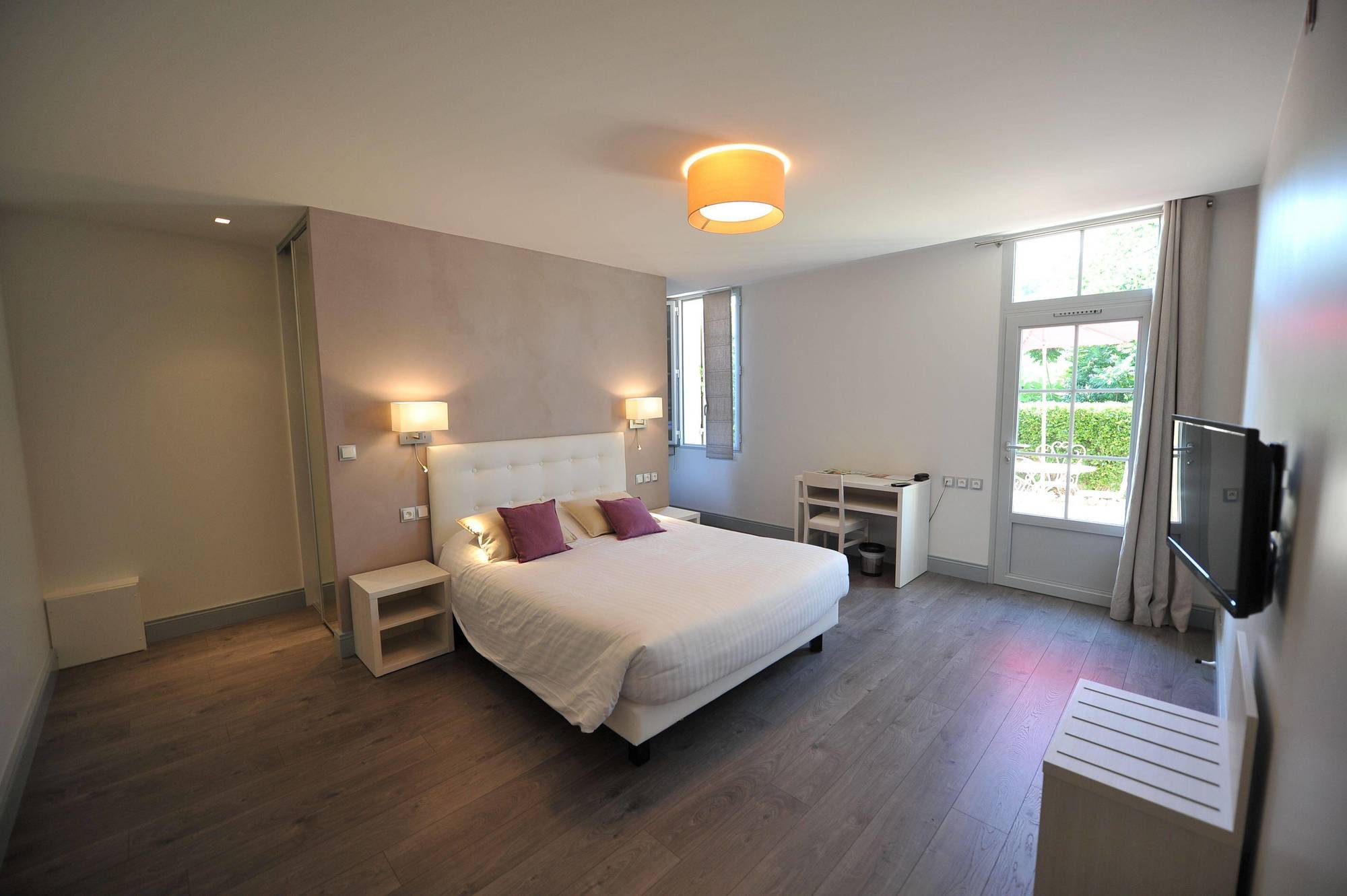 Logis- Hotel Spa Restaurant L'Epicurial Saint-Pey-de-Castets Luaran gambar
